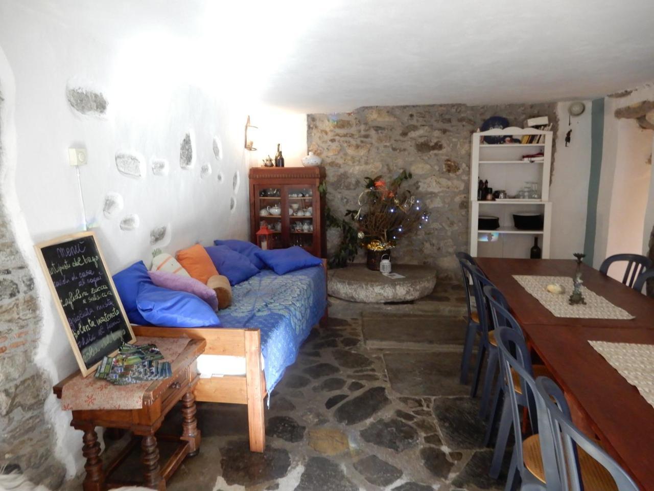 Il Borgo Della Colomba Villa Fosdinovo Luaran gambar